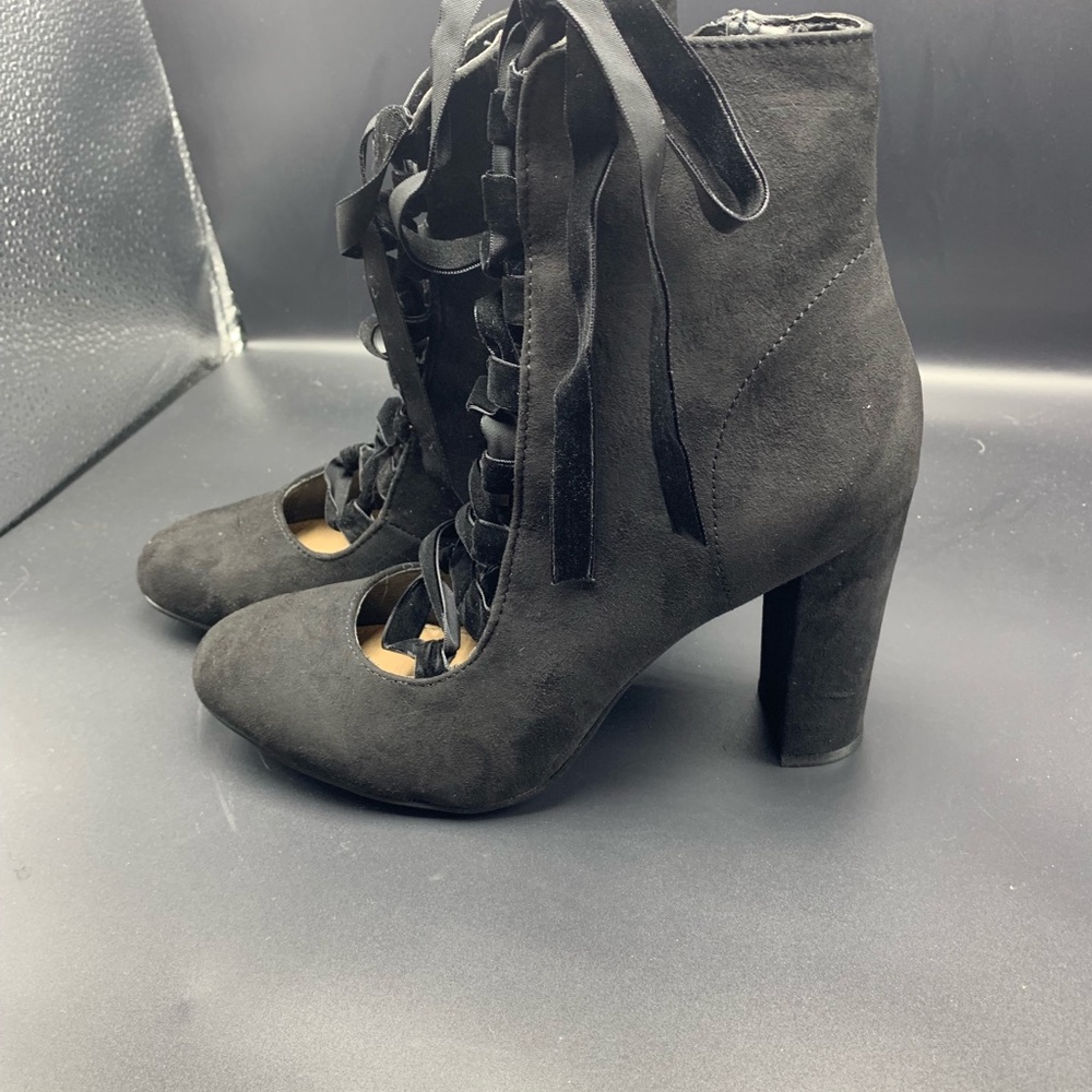 Women’s Booties